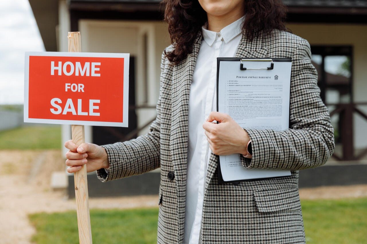 Sell house in Ireland with estate agent fee